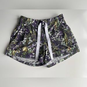 Lululemon Spring Break Away Short